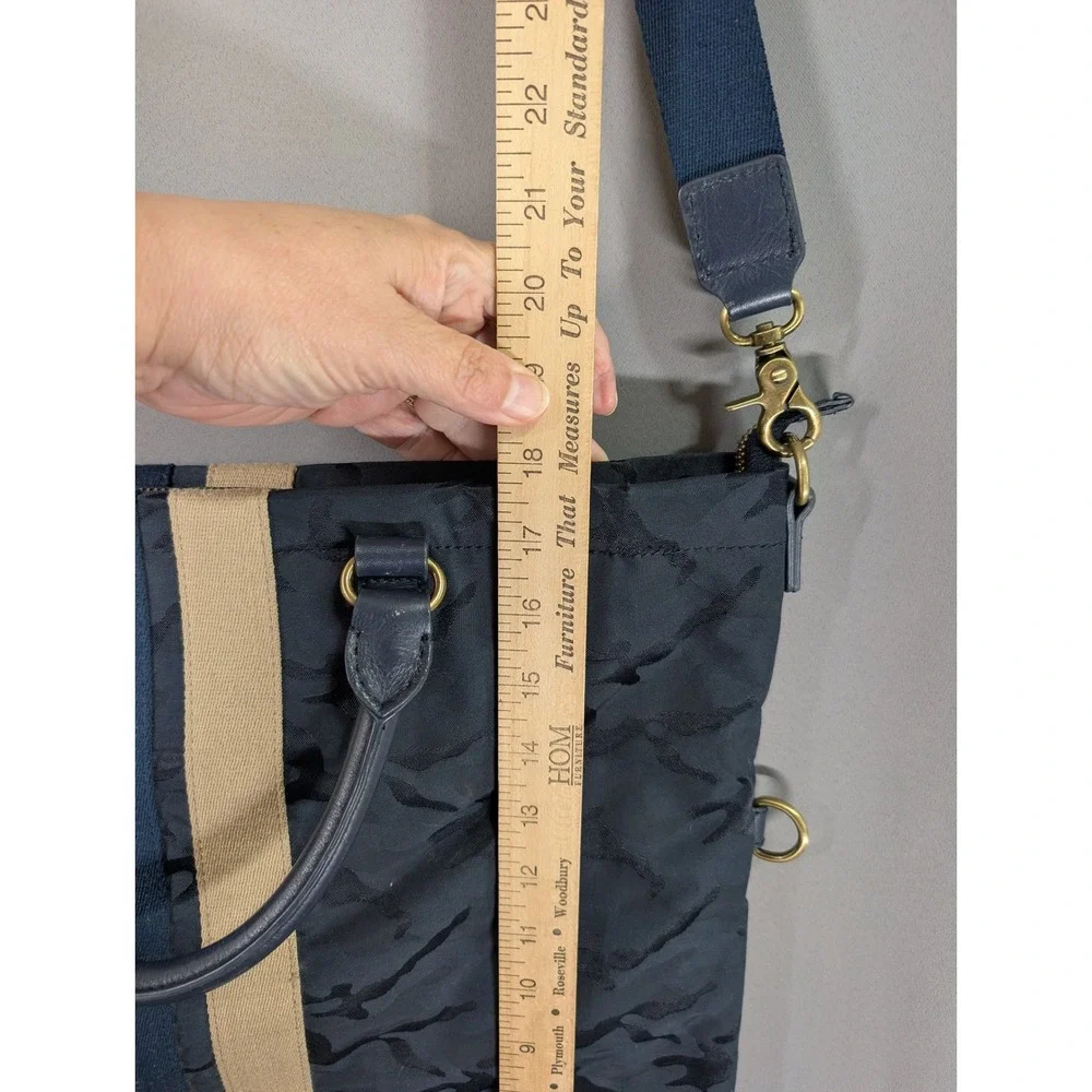 Mark‎ and Graham Foldover Tote Navy Camo Nylon Messenger Bag Crossbody